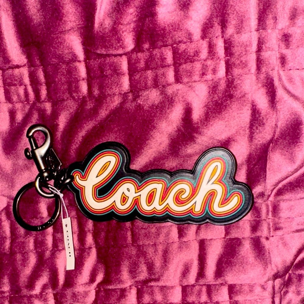 Coach Black, Cream Keychain with Multicolor Fob vintage f77067 QB/BK retired NWT